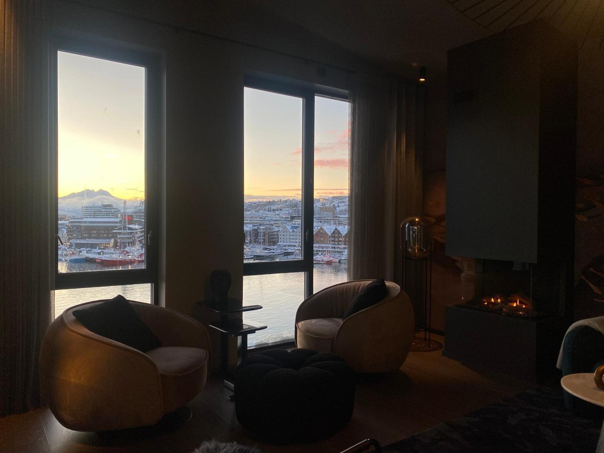 Vindlys Luxury Penthouse Apartment Tromsø Exterior foto