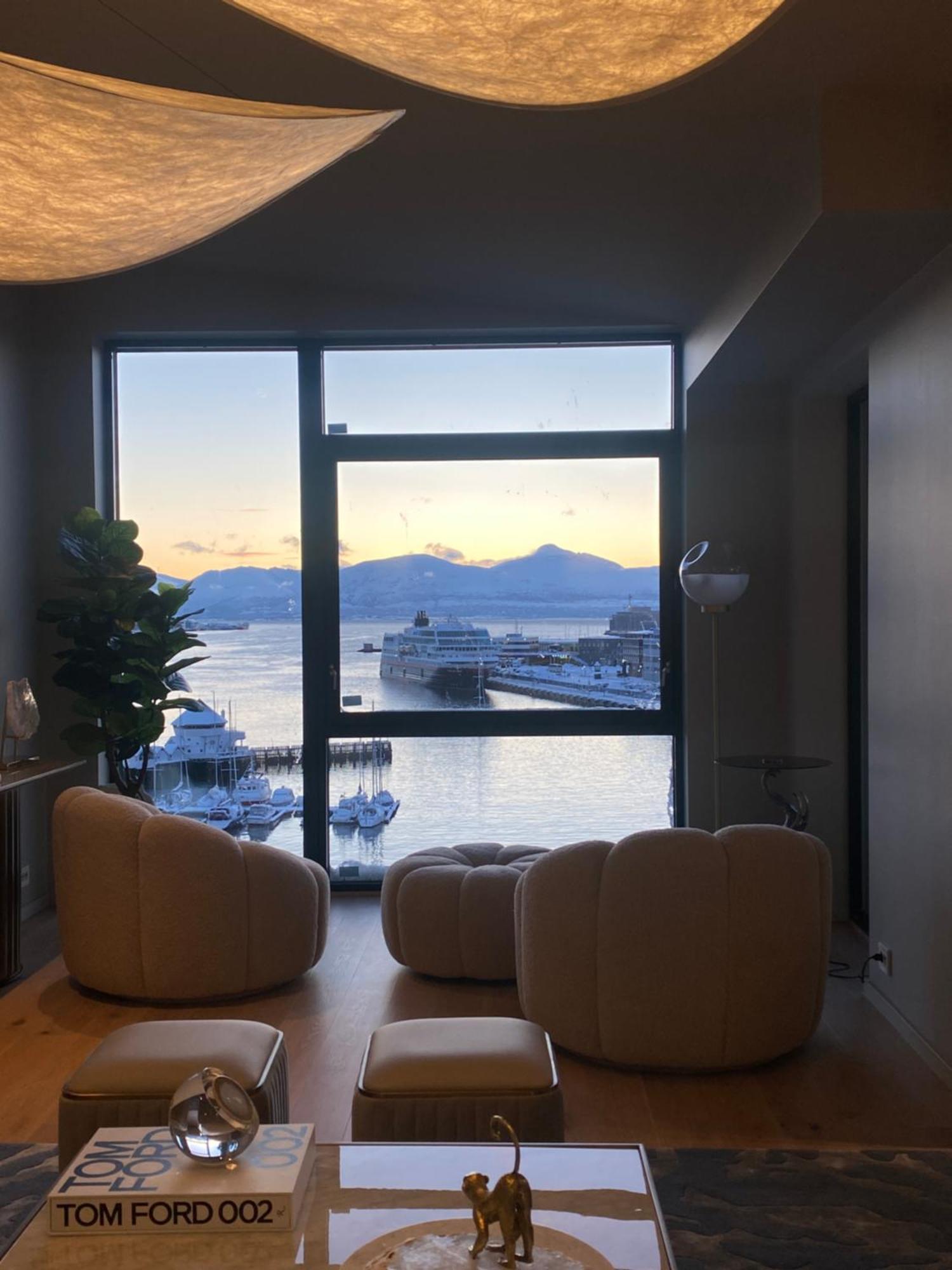 Vindlys Luxury Penthouse Apartment Tromsø Exterior foto